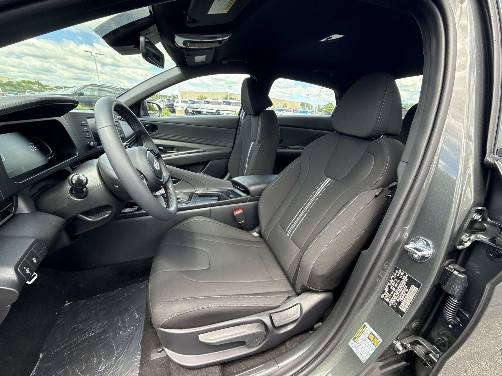 New 2026 Hyundai Elantra Sport FWD image 13