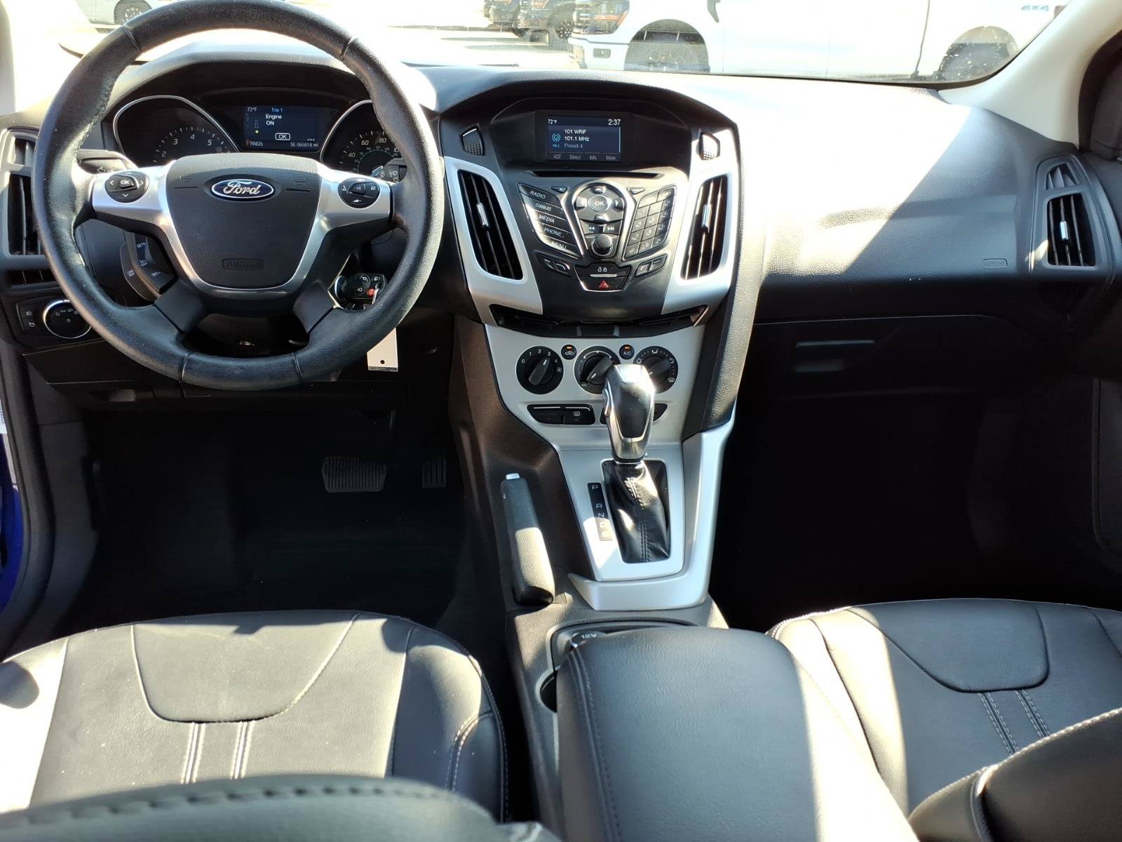 Used 2014 Ford Focus SE w/ Equipment Group 201A FWD image 14