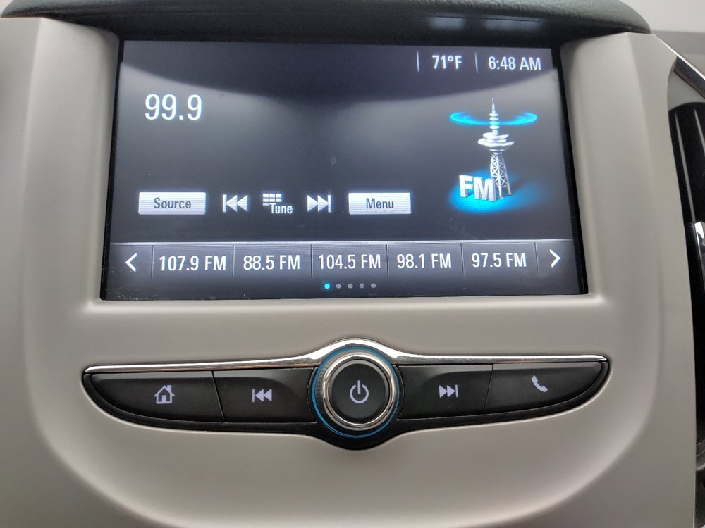 Used 2017 Chevrolet Cruze LS FWD image 25