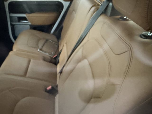 Used 2023 Land Rover Defender 130 S image 9