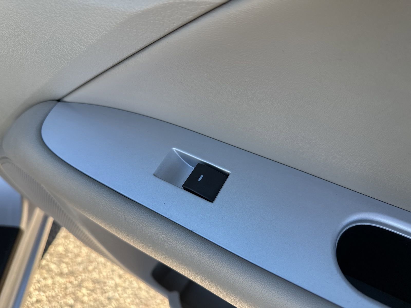 Used 2010 Mercury Milan Hybrid image 37