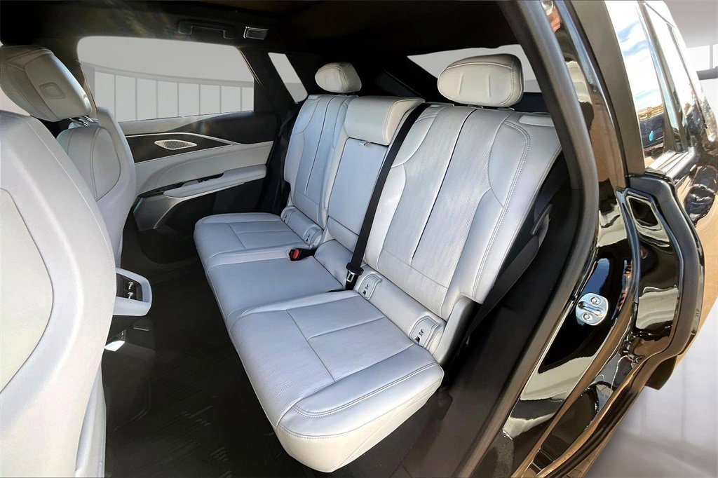 New 2026 Cadillac Lyriq Premium Sport image 10