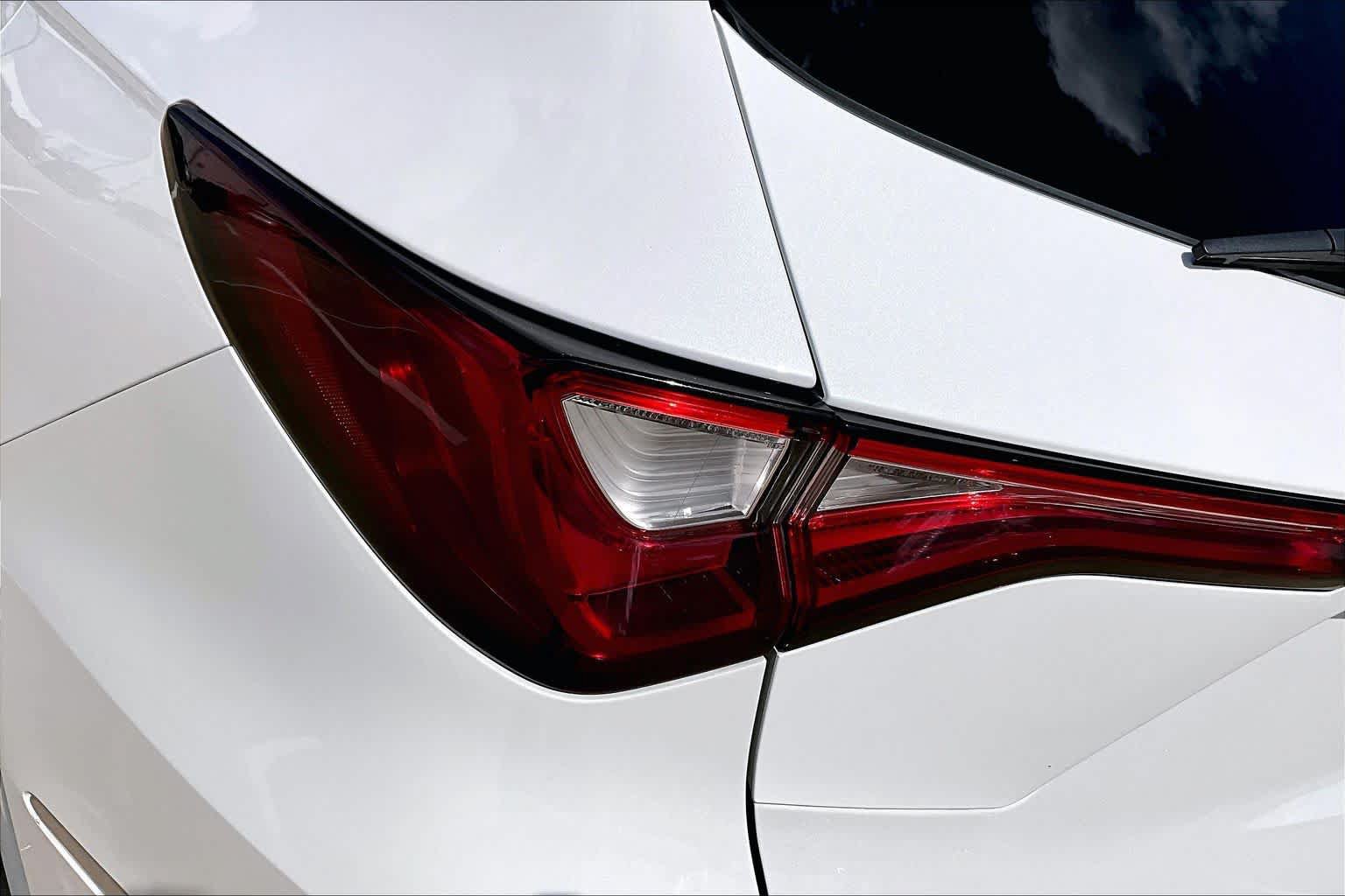 Used 2024 Acura MDX w/ Technology Package FWD image 29