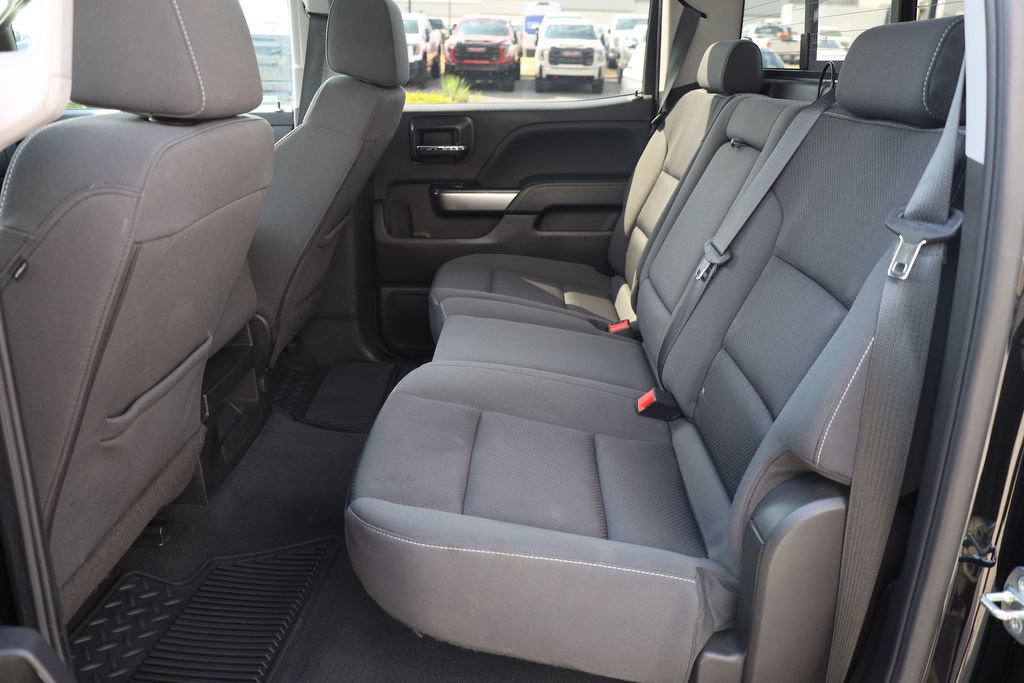 Used 2018 Chevrolet Silverado 1500 LT w/ All Star Edition AWD/4WD image 17