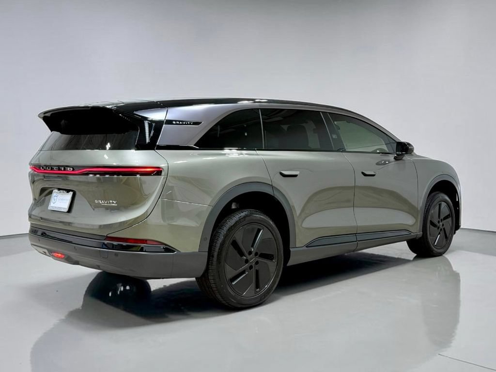 Used 2026 Lucid Gravity Grand Touring AWD/4WD image 21