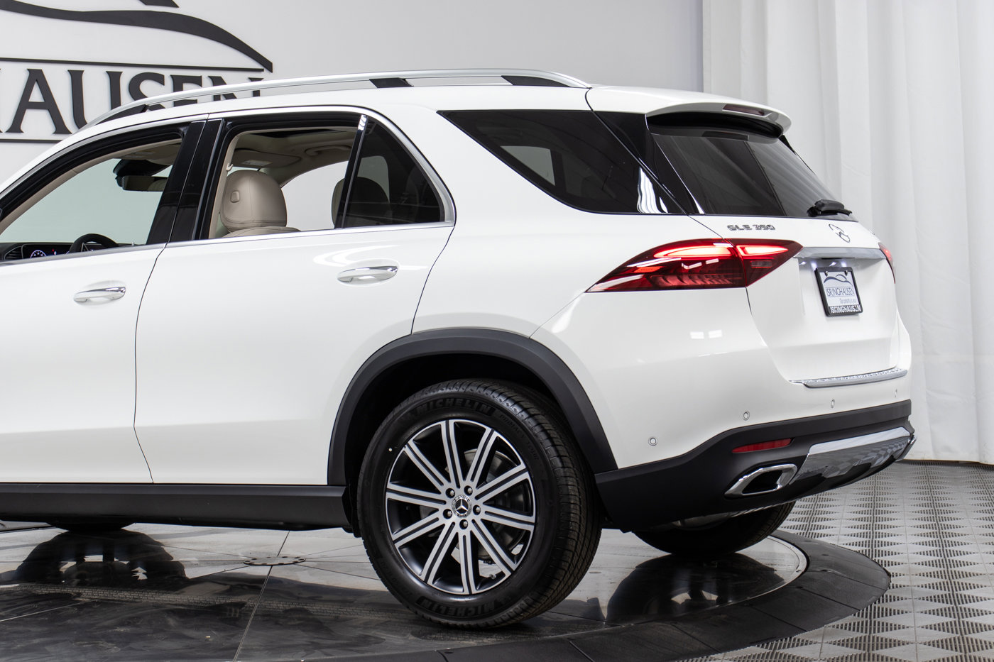 Used 2025 Mercedes-Benz GLE 350 4MATIC image 30