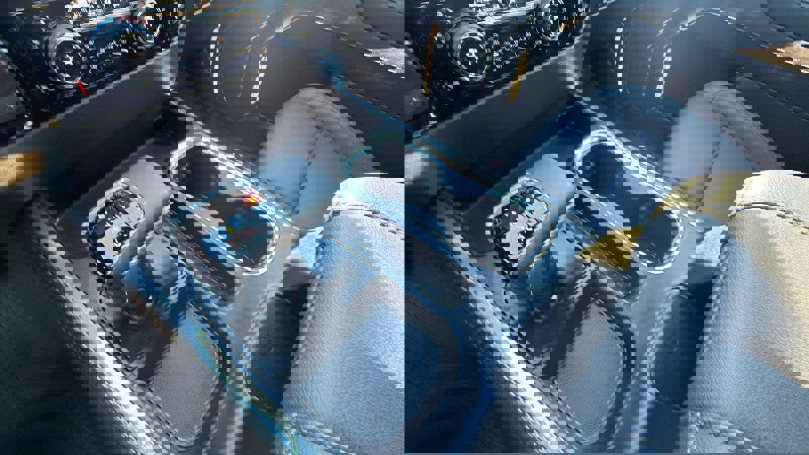 Certified 2025 Chevrolet Silverado 1500 LT Trail Boss w/ Convenience Package II AWD/4WD image 28