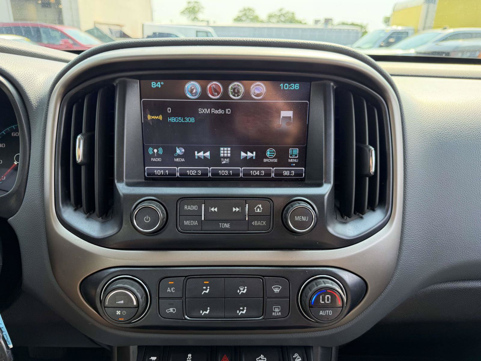 Certified 2016 Chevrolet Colorado Z71 AWD/4WD image 17