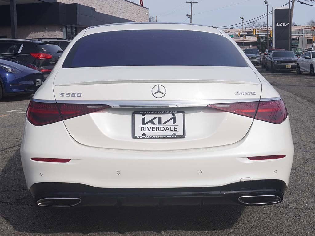 Used 2022 Mercedes-Benz S 580 4MATIC Sedan image 16