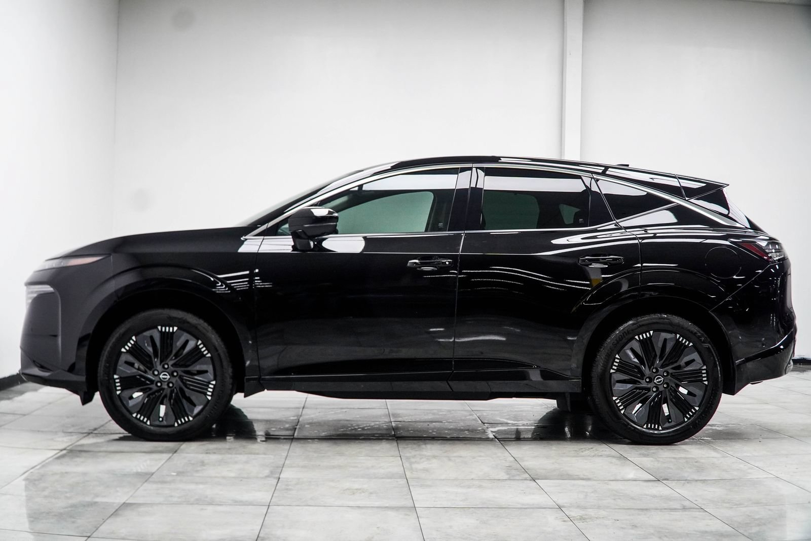 Used 2025 Nissan Murano Platinum w/ Cargo Package AWD/4WD image 12