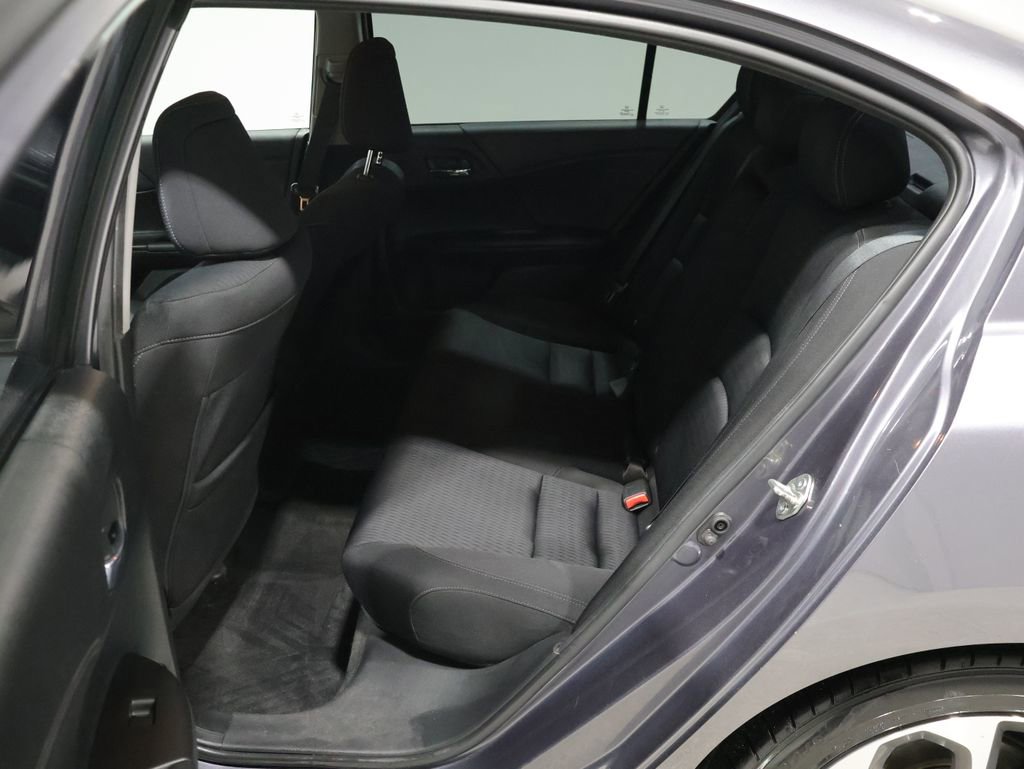 Used 2015 Honda Accord Sport image 16
