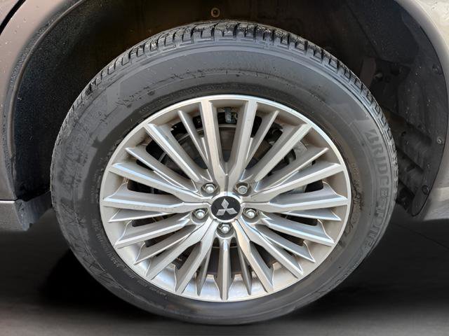 Used 2020 Mitsubishi Outlander GT image 34