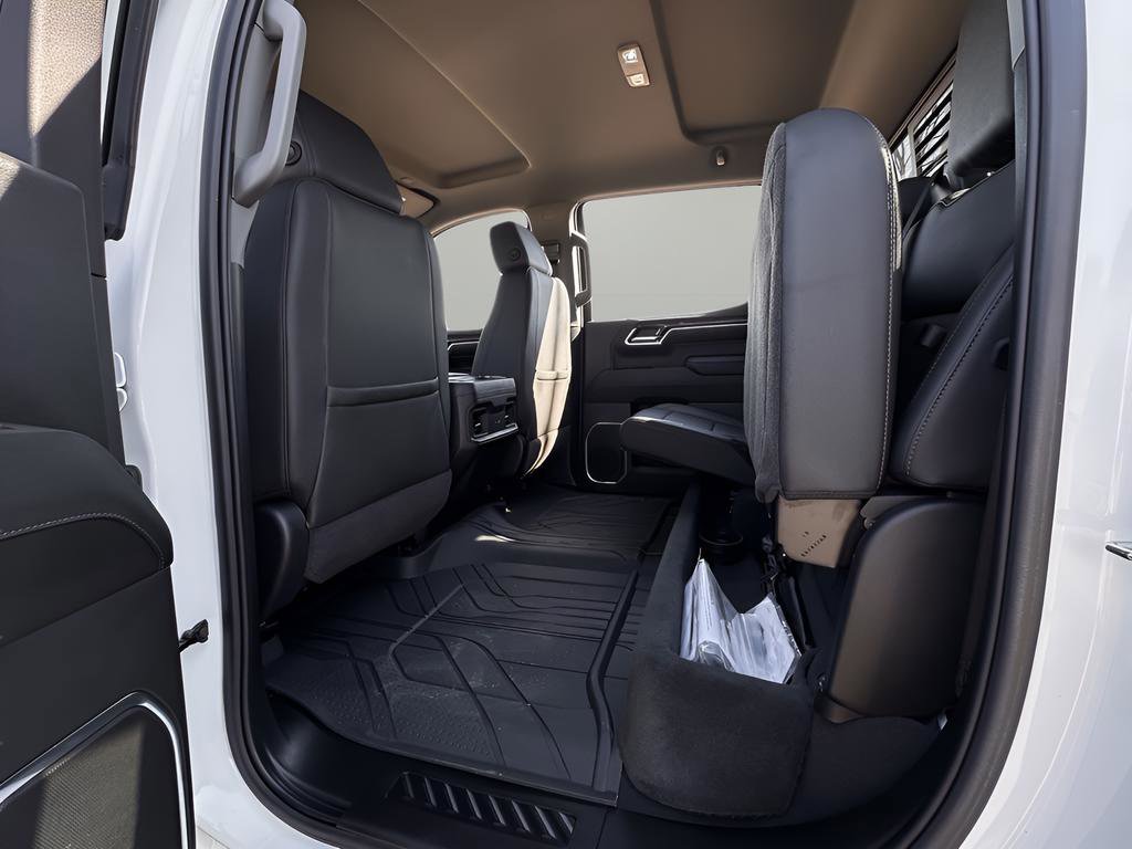 Used 2024 Chevrolet Silverado 1500 RST w/ Redline Edition image 26