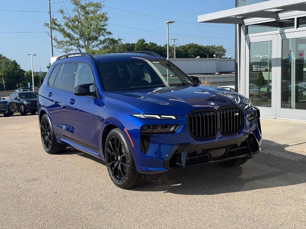 New 2027 BMW X7 M60i AWD/4WD image 1