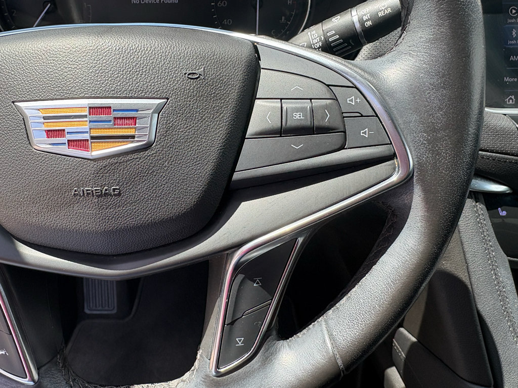 Used 2021 Cadillac XT5 Luxury w/ LPO, Floor Liner Package FWD image 15