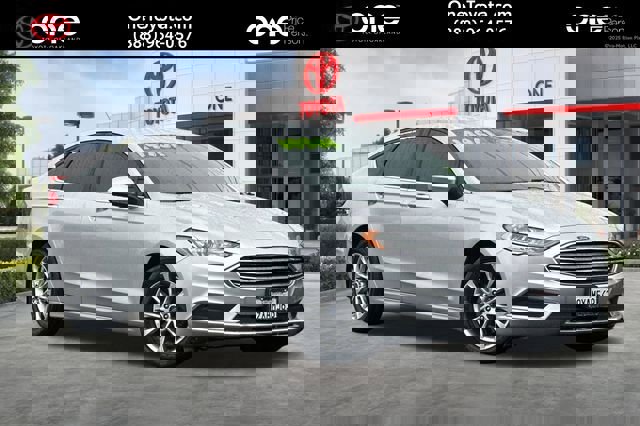 Used 2017 Ford Fusion SE w/ Fusion SE Technology Package