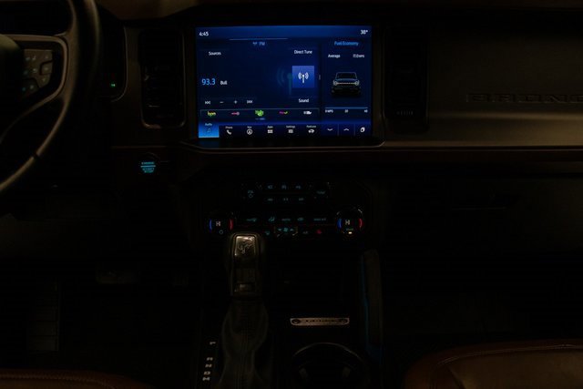 Used 2023 Ford Bronco Outer Banks image 24