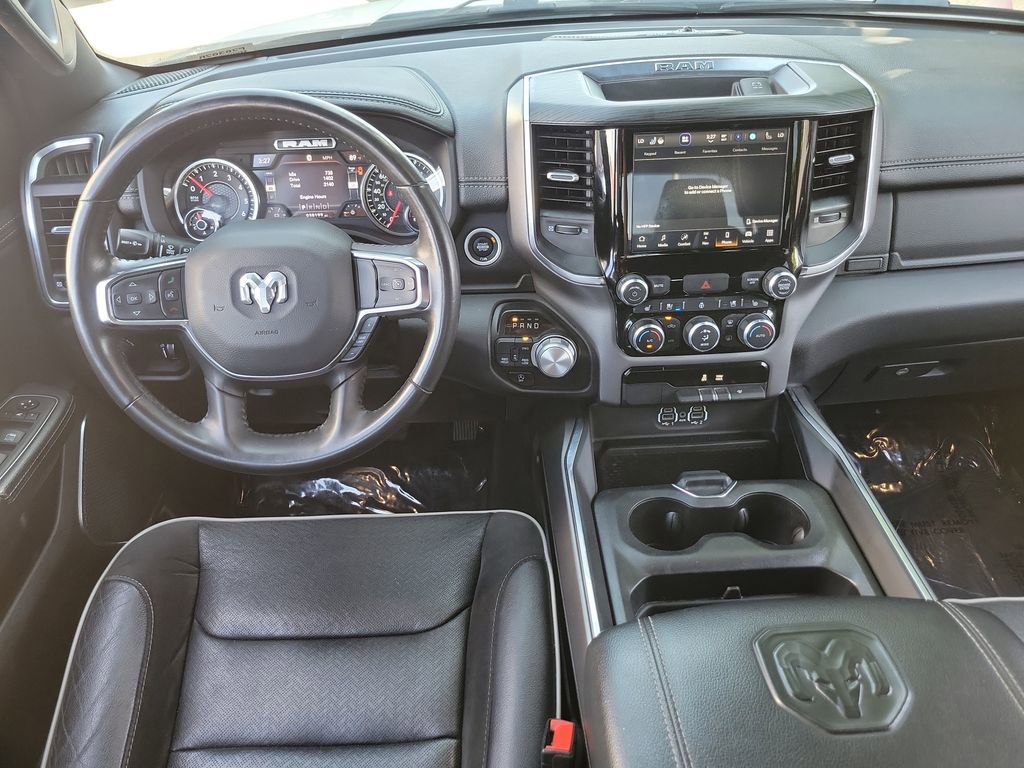Used 2024 RAM 1500 Laramie AWD/4WD image 4