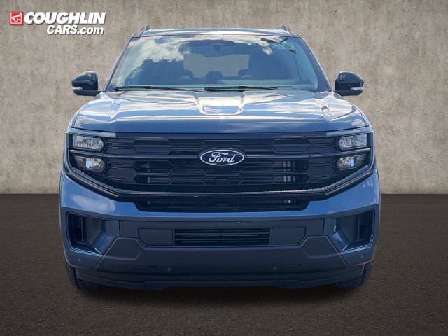 New 2027 Ford Expedition Active AWD/4WD image 2