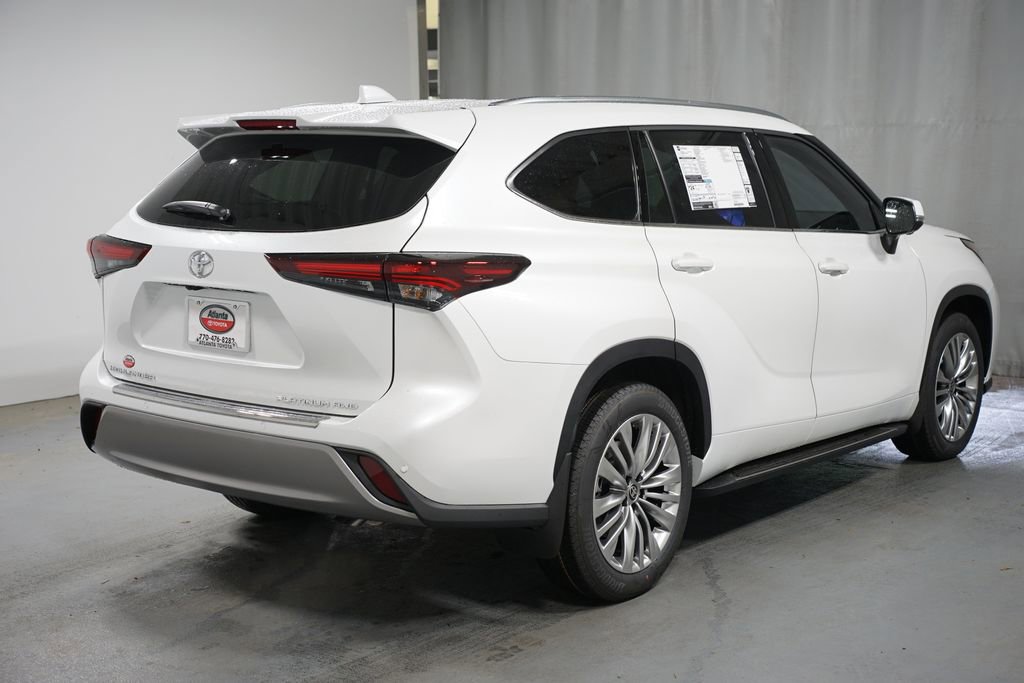 New 2026 Toyota Highlander Platinum AWD/4WD image 9