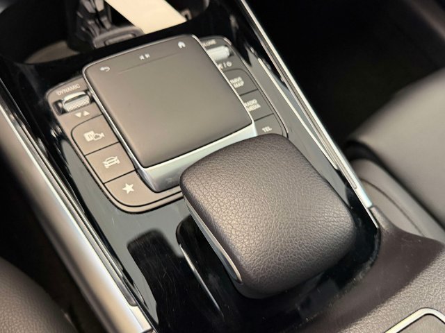 Certified 2023 Mercedes-Benz GLA 250 4MATIC image 31