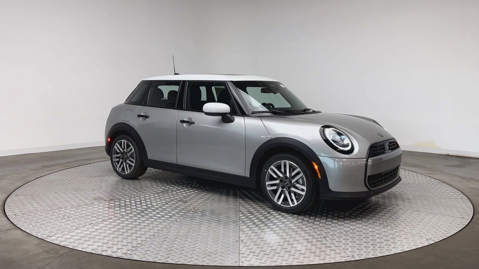 New 2026 MINI Cooper S FWD image 2