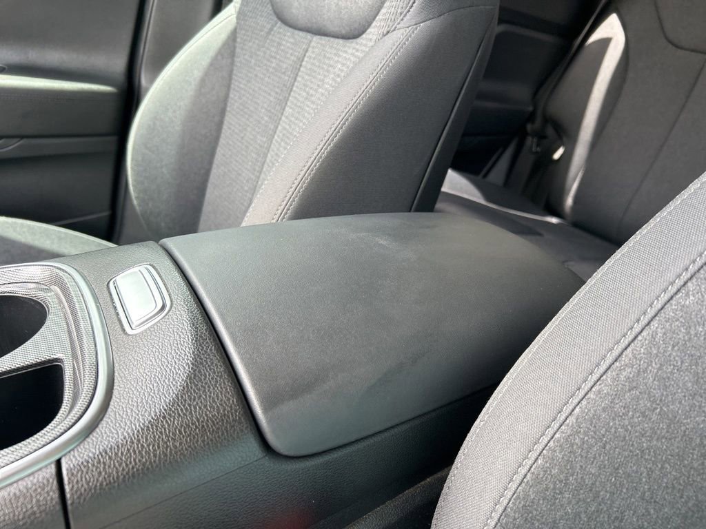 Used 2023 Hyundai Santa Fe SEL w/ Cargo Package image 32