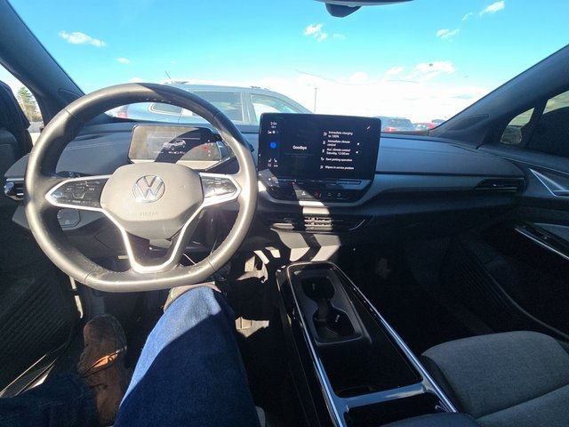 Used 2023 Volkswagen ID.4 Pro image 6
