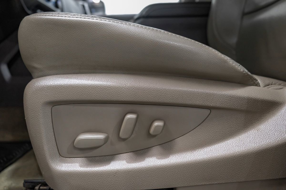 Used 2015 Chevrolet Silverado 1500 LTZ w/ Texas Edition, 1LZ Trim image 29