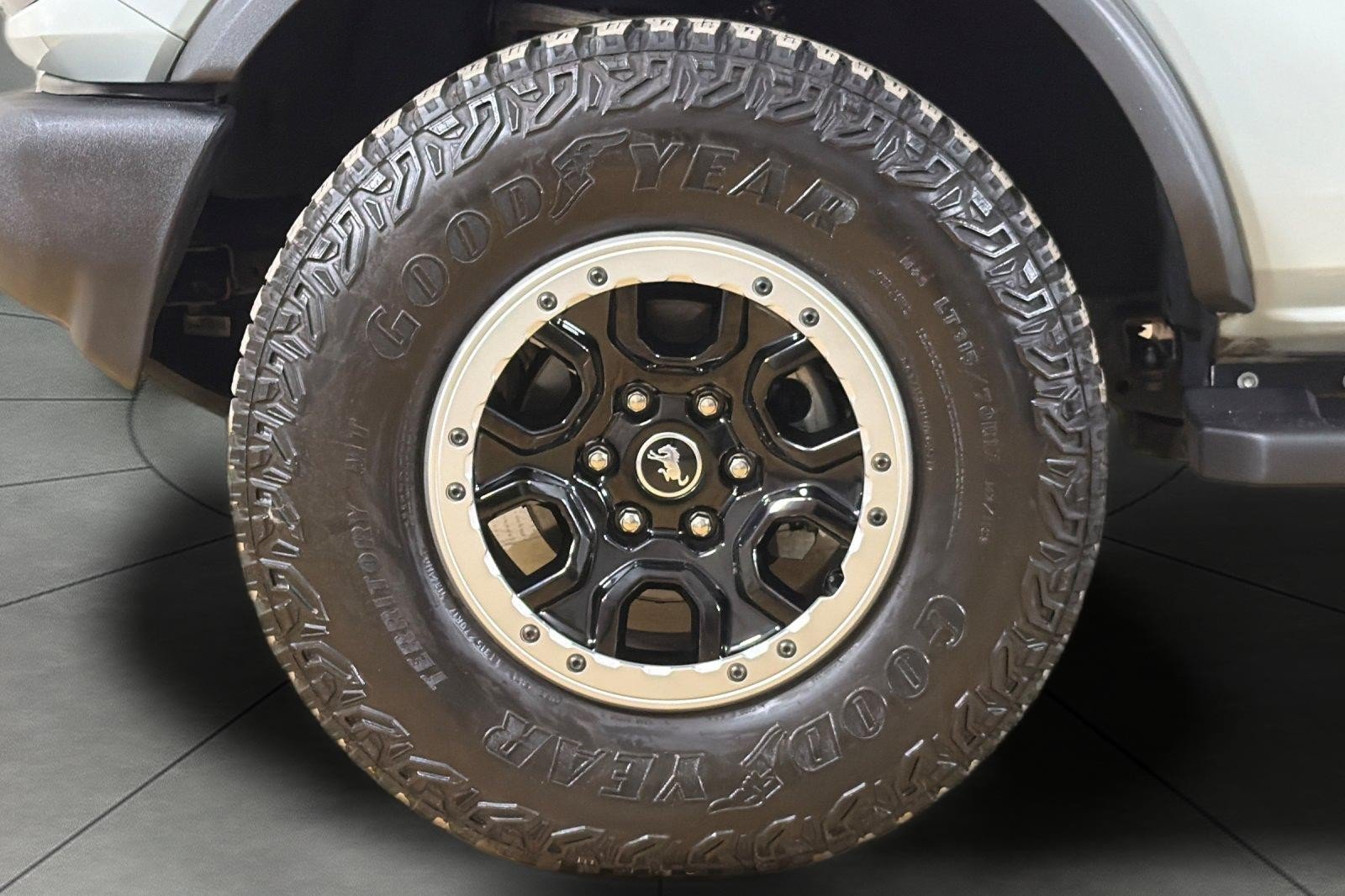 Used 2022 Ford Bronco Outer Banks w/ Sasquatch Package AWD/4WD image 24