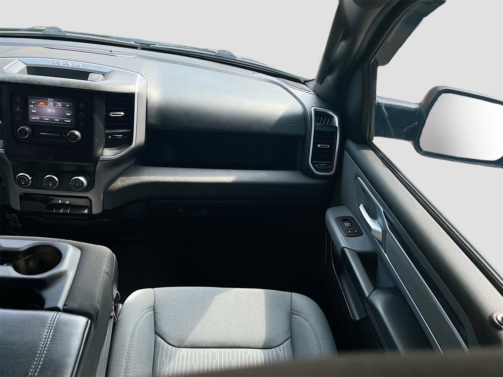 Used 2021 RAM 1500 Big Horn image 21