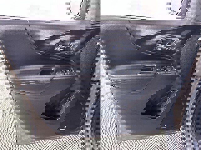 Used 2019 Chevrolet Equinox Premier image 23