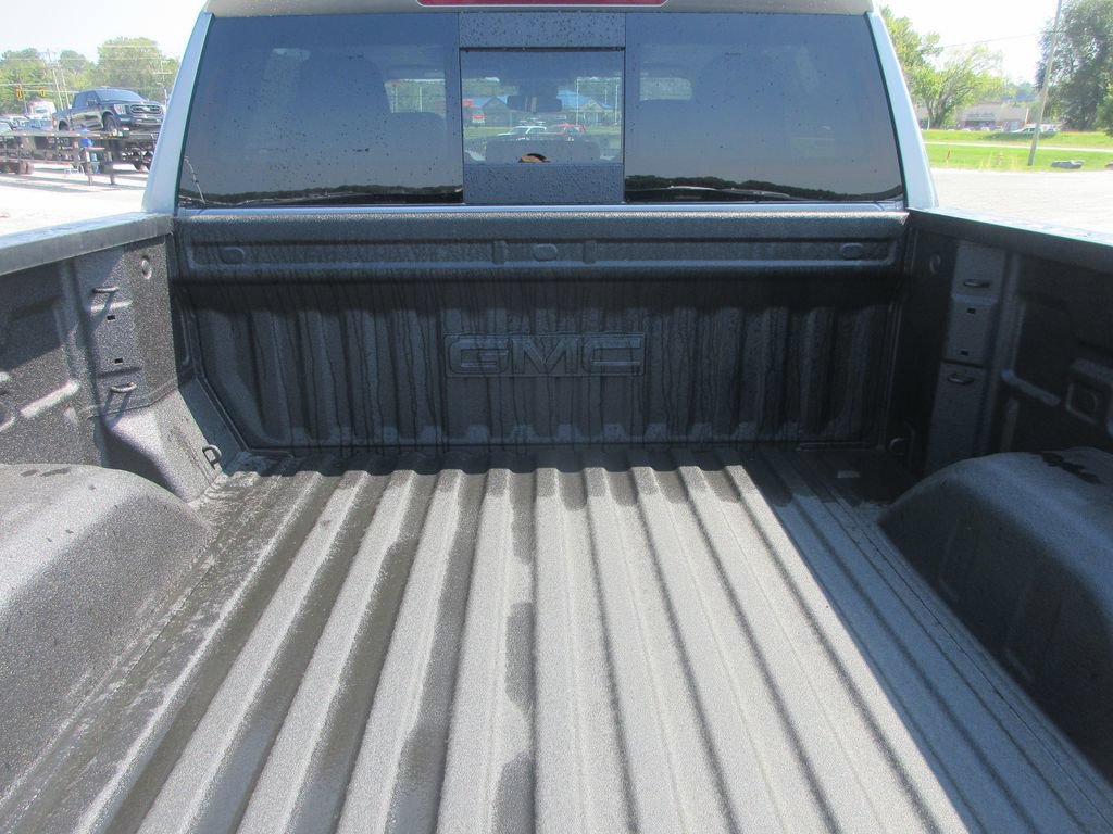 New 2026 GMC Sierra 1500 Elevation w/ Elevation Premium Package AWD/4WD image 9