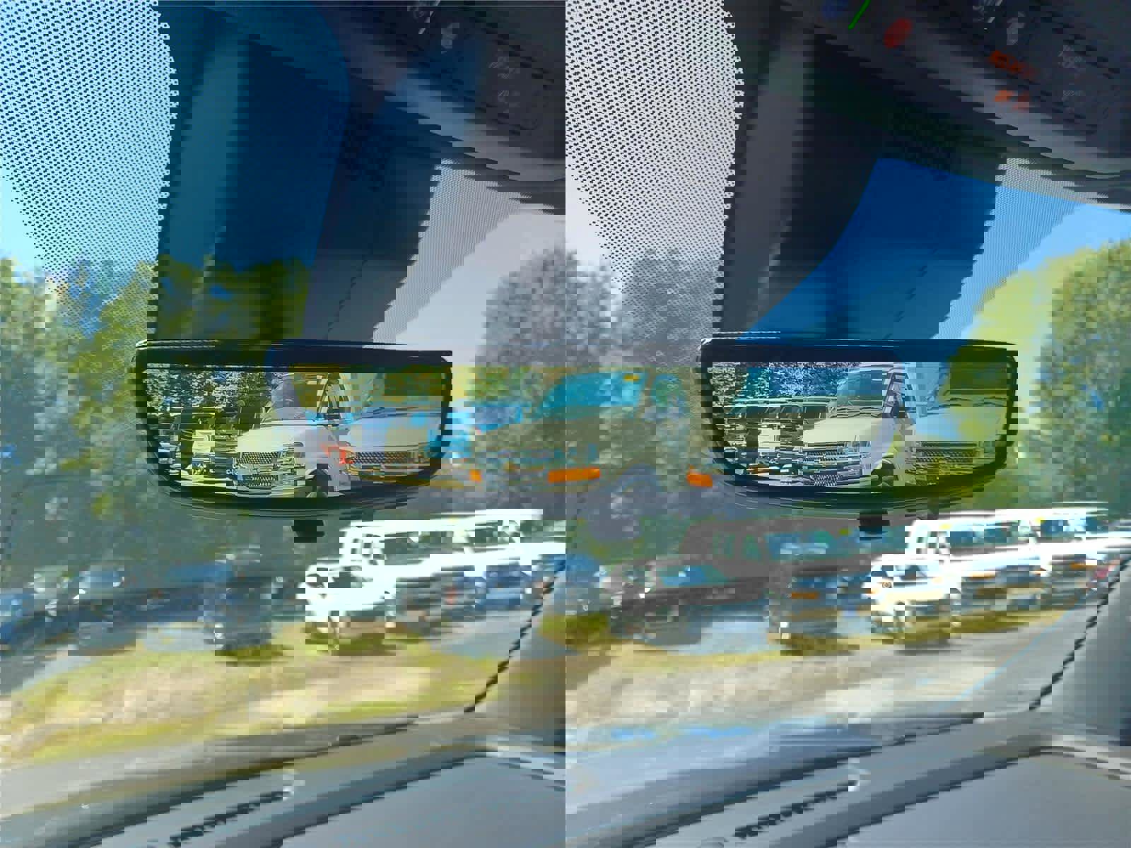 Used 2025 Chevrolet Tahoe High Country image 15