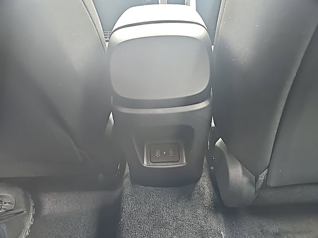 New 2026 Hyundai Elantra Sport image 30