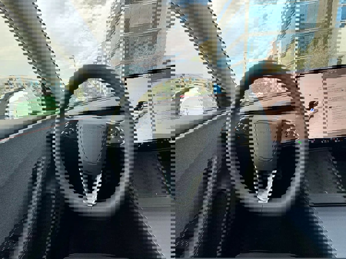 Used 2024 Tesla Model 3 Long Range image 28