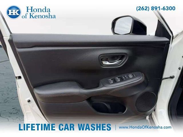 Used 2025 Honda HR-V Sport image 22
