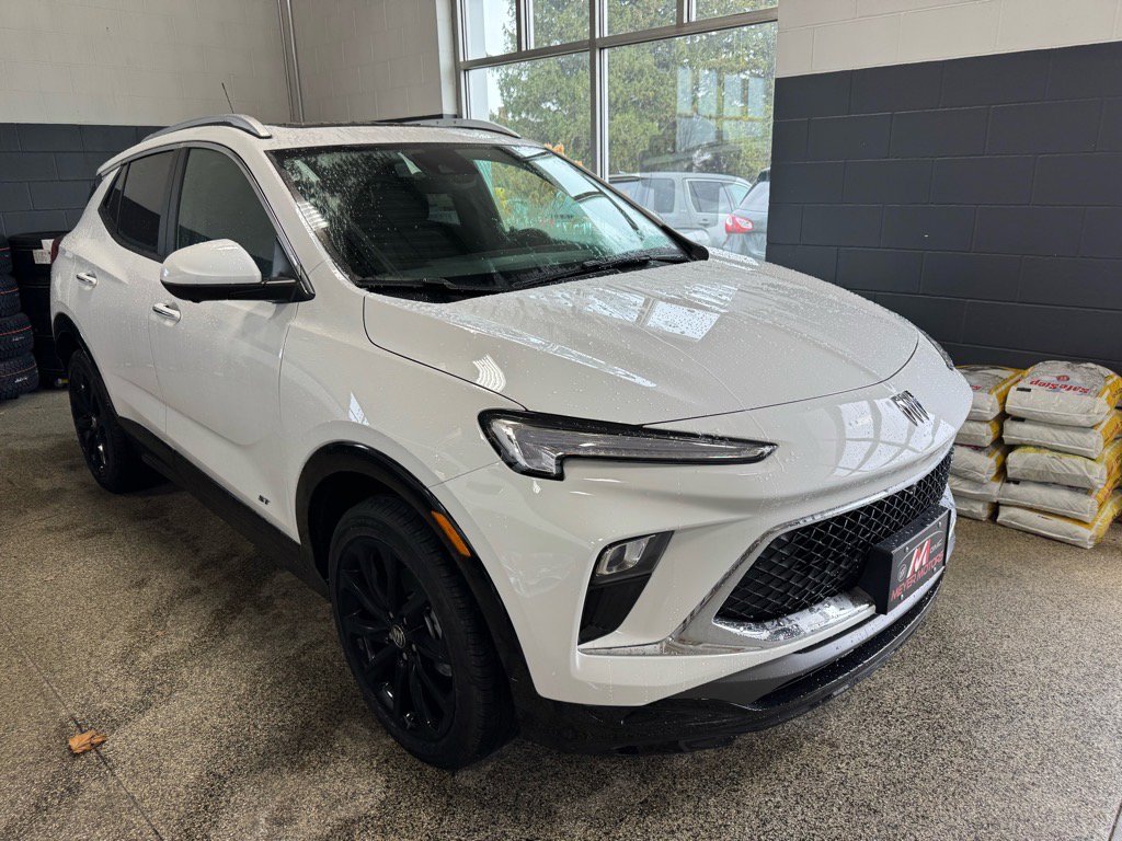 New 2026 Buick Encore GX Sport Touring w/ Advanced Technology Package image 3