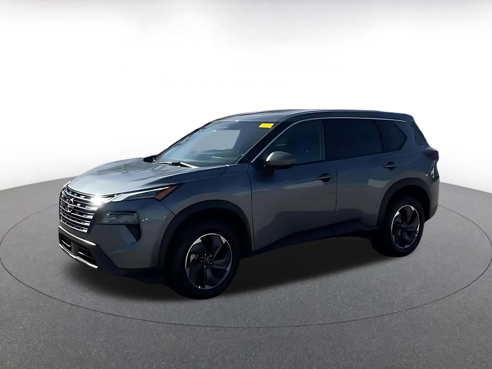 Used 2025 Nissan Rogue SV image 7