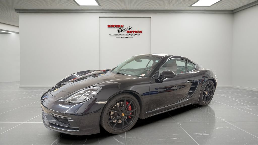 Used 2018 Porsche 718 Cayman GTS RWD image 3