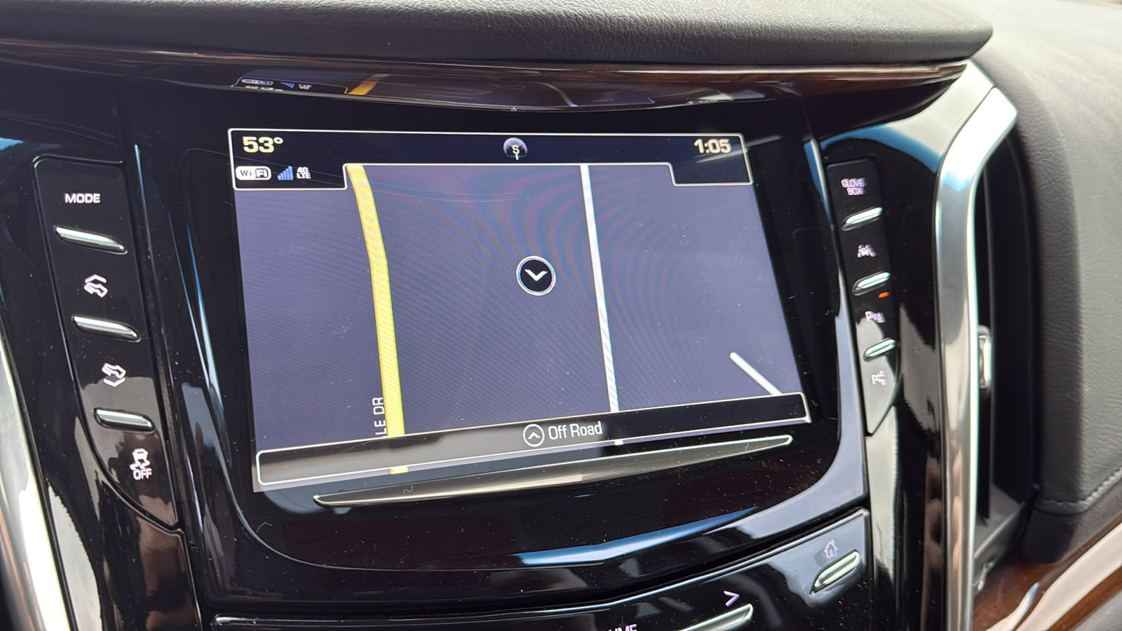 Used 2018 Cadillac Escalade Luxury image 20