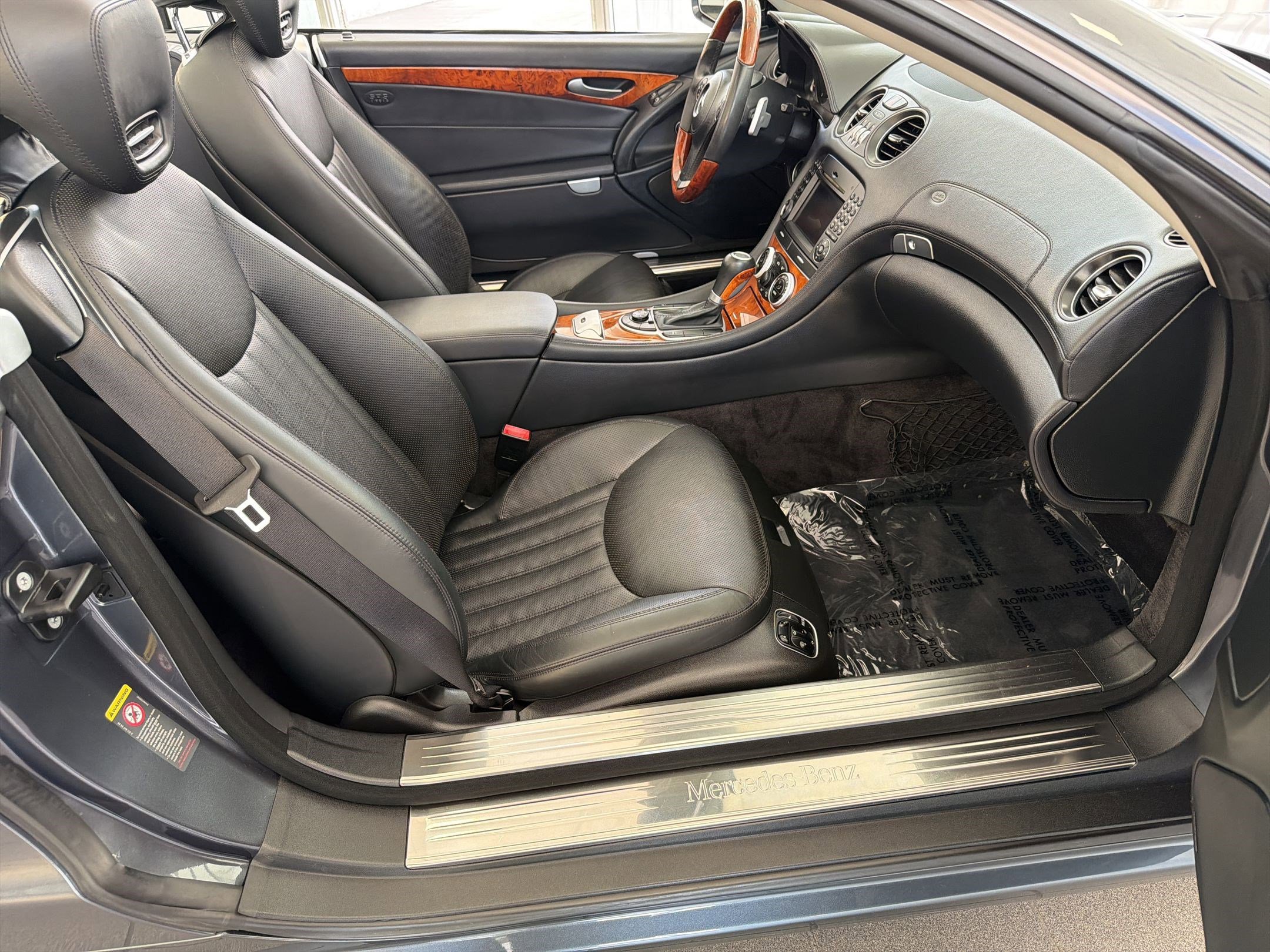 Used 2009 Mercedes-Benz SL 550 image 28