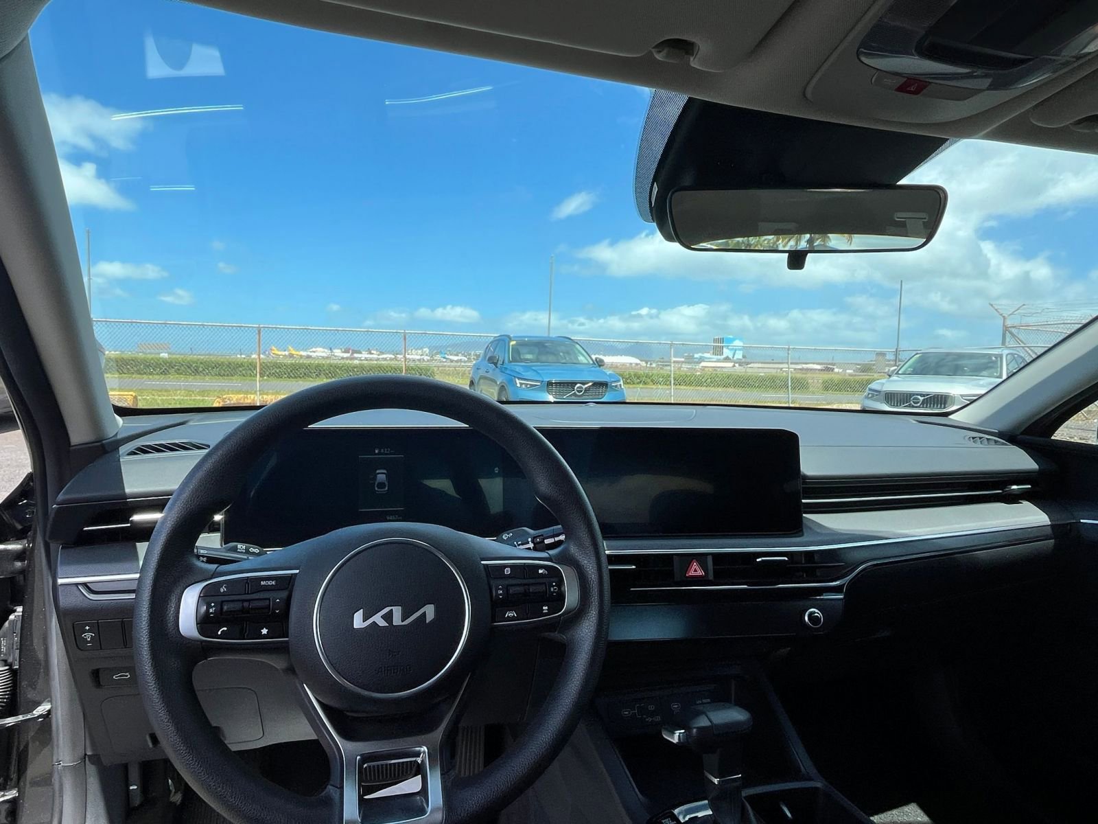 Used 2025 Kia K5 LXS FWD image 32