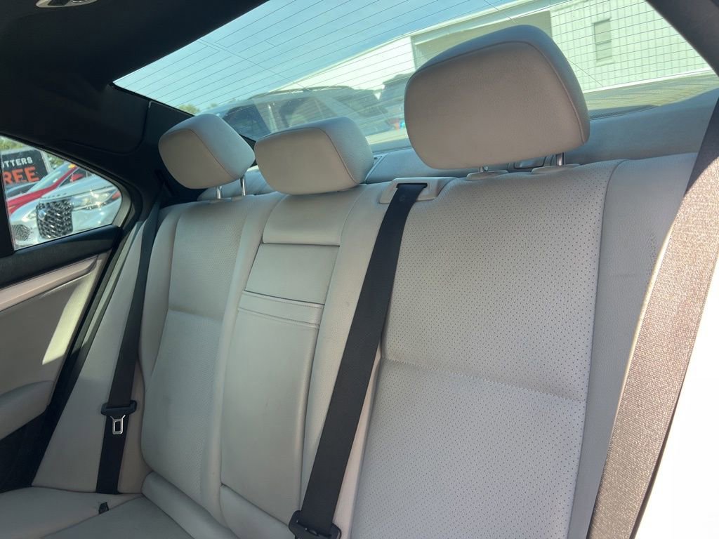 Used 2014 Mercedes-Benz C 250 Sedan image 11
