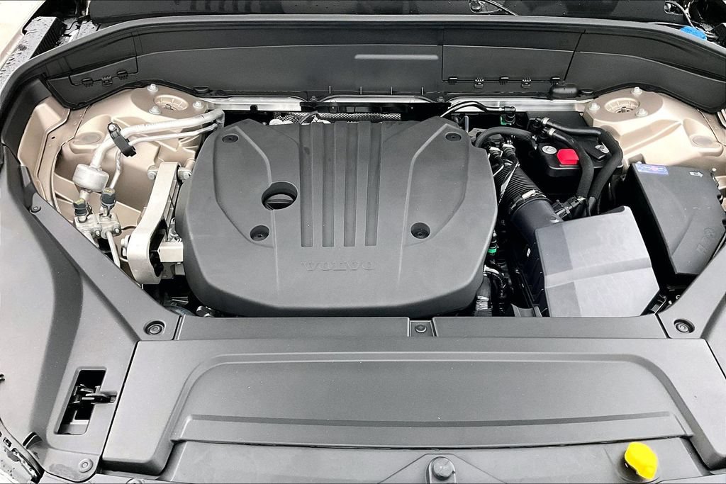 New 2026 Volvo XC90 B5 Plus AWD/4WD image 29