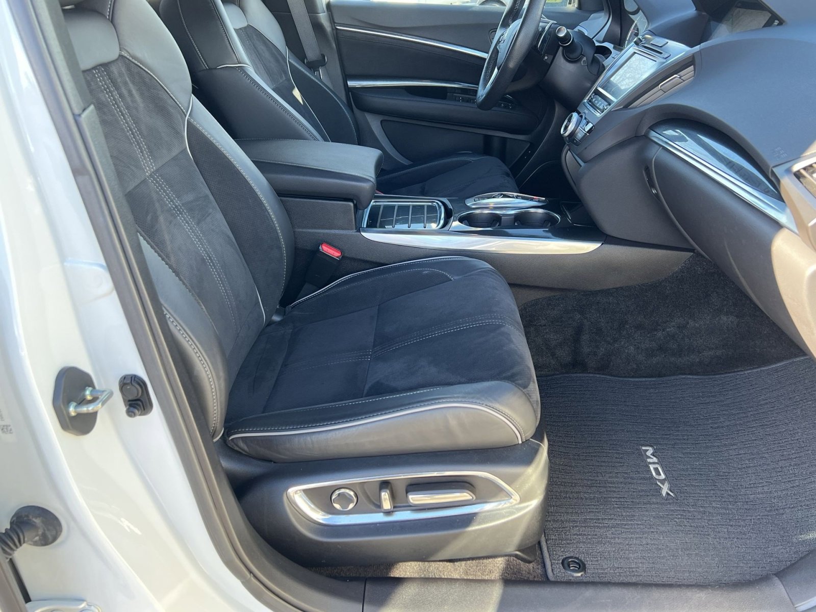 Certified 2019 Acura MDX A-Spec image 30