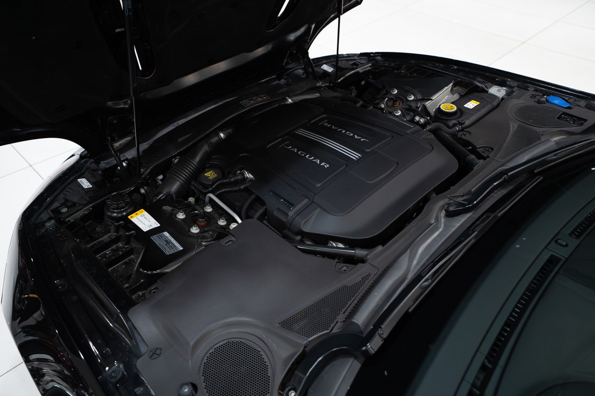 Used 2015 Jaguar XKR R RWD image 56