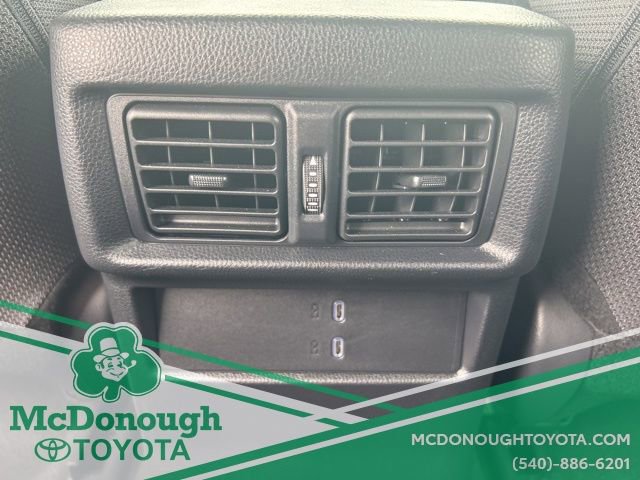 Used 2025 Toyota 4Runner SR5 AWD/4WD image 8