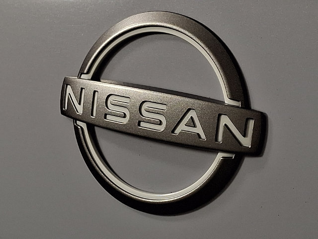 Used 2025 Nissan Versa SV FWD image 29