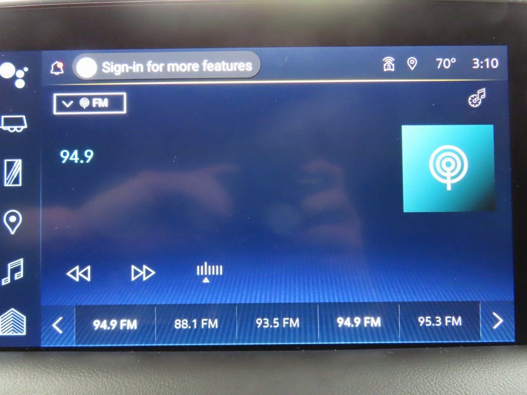 Used 2024 Chevrolet Tahoe LT w/ Luxury Package image 22